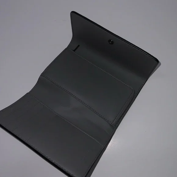 Coach Essentials Trifold Wallet Metallic Leather CX247 - Picture 3 of 7